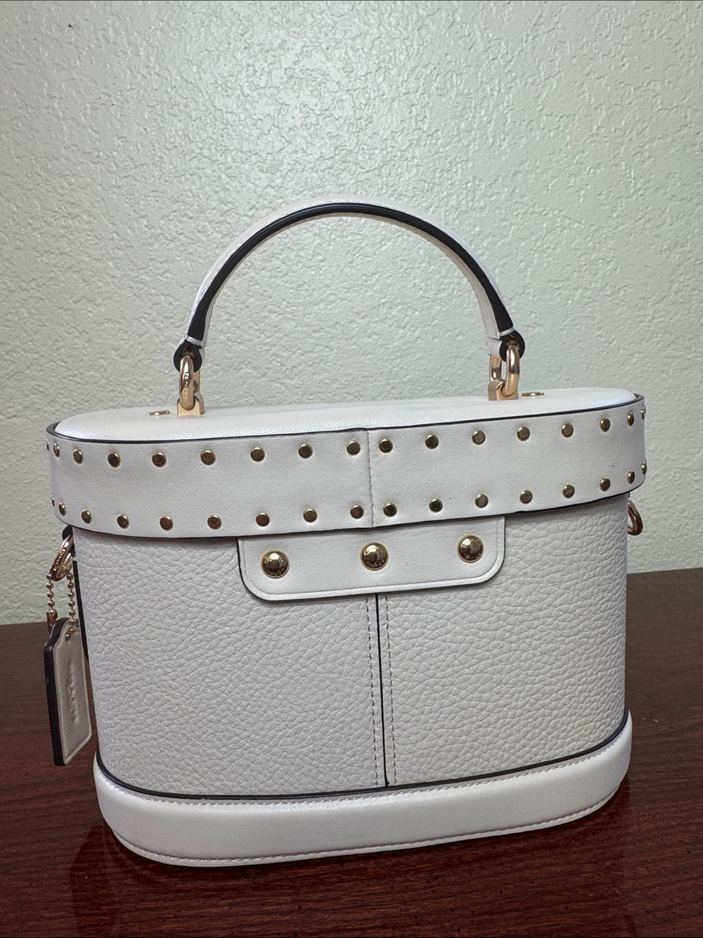 Coach Georgie Kay  Elegant Chalk Cream Leather Top Handle Purse. - Picture 4 of 14